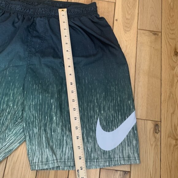 Nike Dri-fit Shorts Big Swoosh Men’s XL Running Swimming Outdoor Hiking Camping - Picture 4 of 7